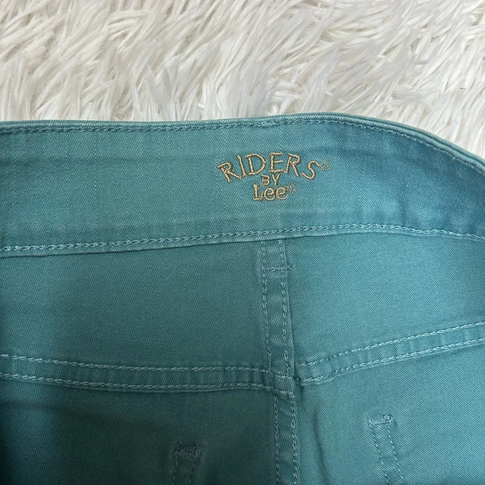 Teal Denim Cropped Pants by Riders by Lee Capris